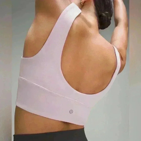 Lululemon🍋-Align V neck bra A/B - Picture 2 of 7
